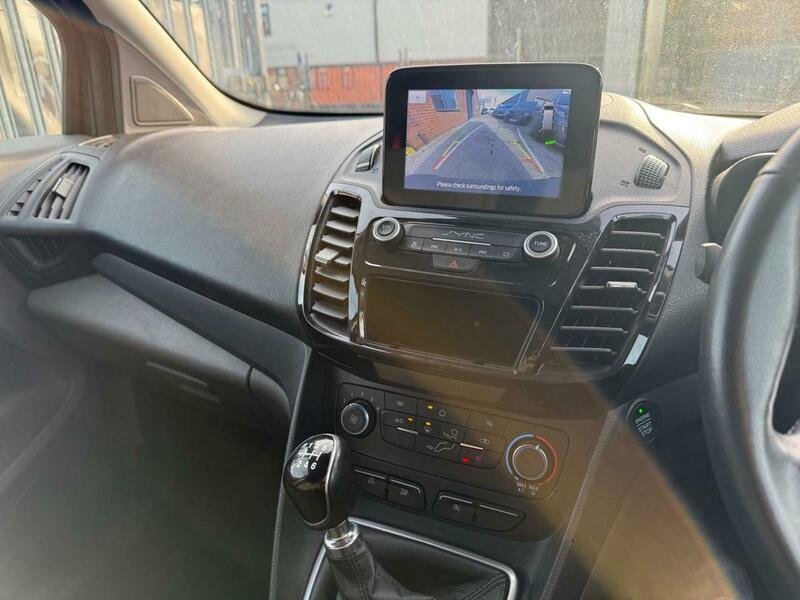 FORD TRANSIT CONNECT