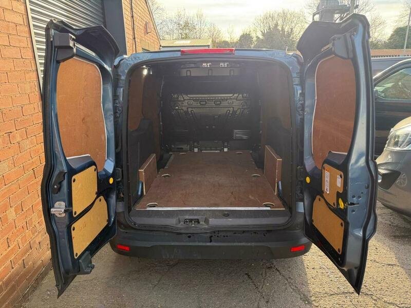 FORD TRANSIT CONNECT