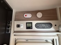 SWIFT ESCAPE 674