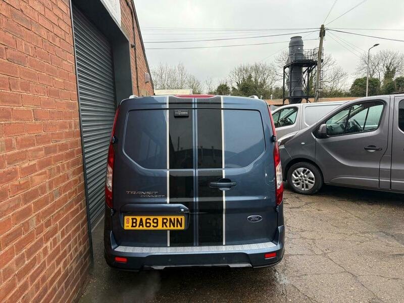 FORD TRANSIT CONNECT