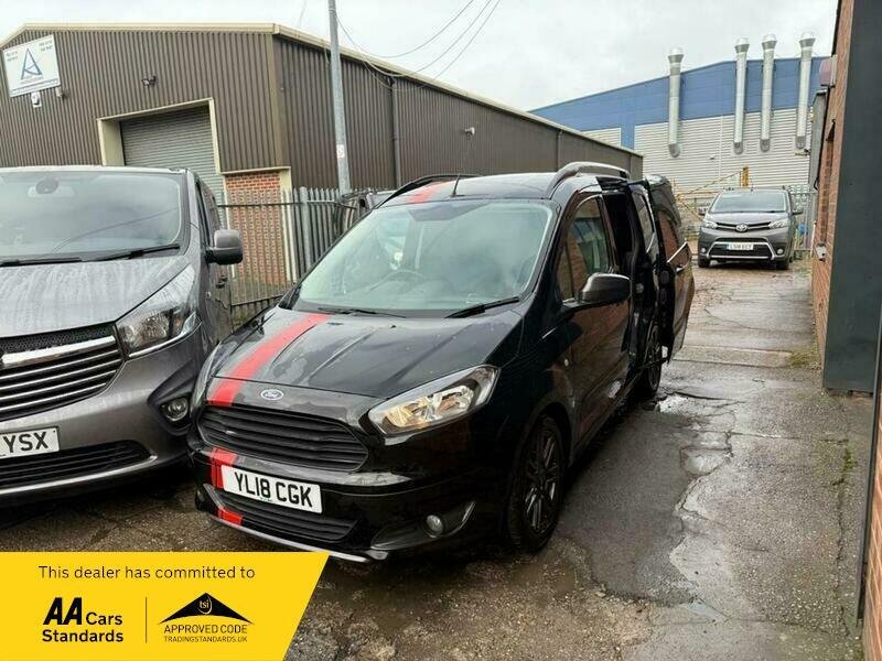 FORD TRANSIT COURIER