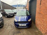 FORD TRANSIT COURIER