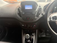 FORD TRANSIT COURIER