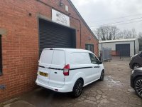 FORD TRANSIT COURIER