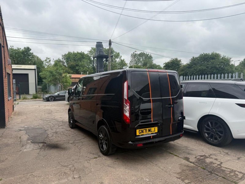 FORD TRANSIT CUSTOM