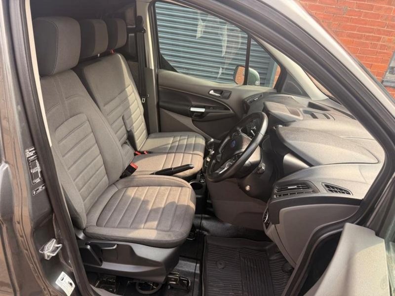 FORD TRANSIT CONNECT