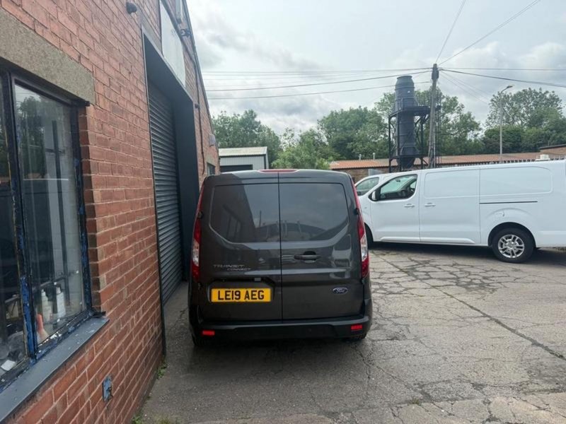 FORD TRANSIT CONNECT