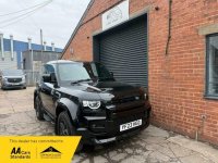 LAND ROVER DEFENDER 90